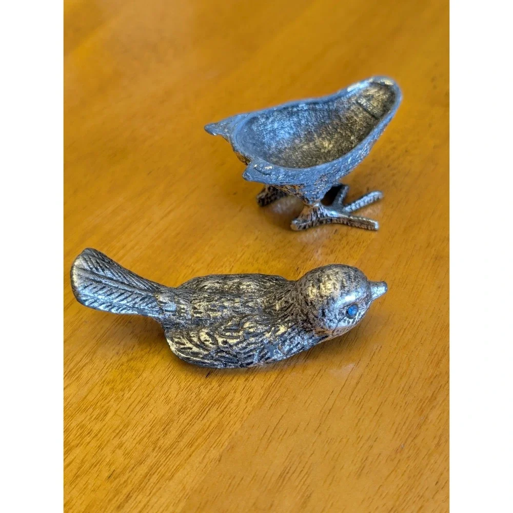 MCM Vintage FLORENZA Silver Cast Metal Blue Rhinestone Eyed Bird Trinket Box 3